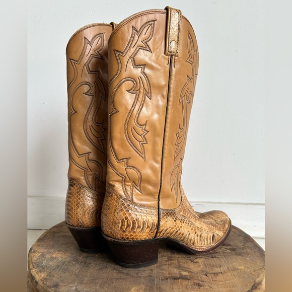 Vintage Authentic Snakeskin Cowboy boots - Picture 3 of 6